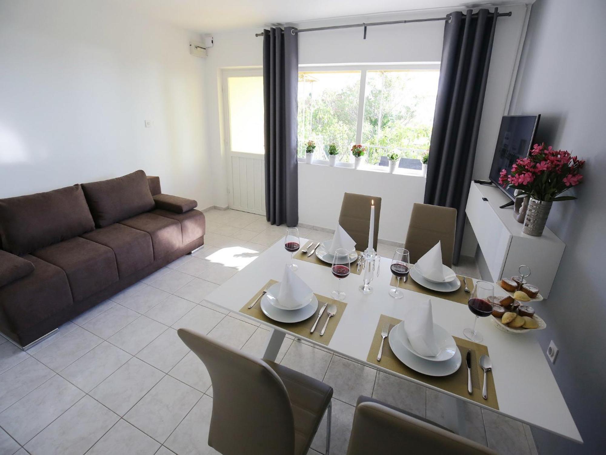 Scenic Holiday Home In Bibinje Near Sea Esterno foto