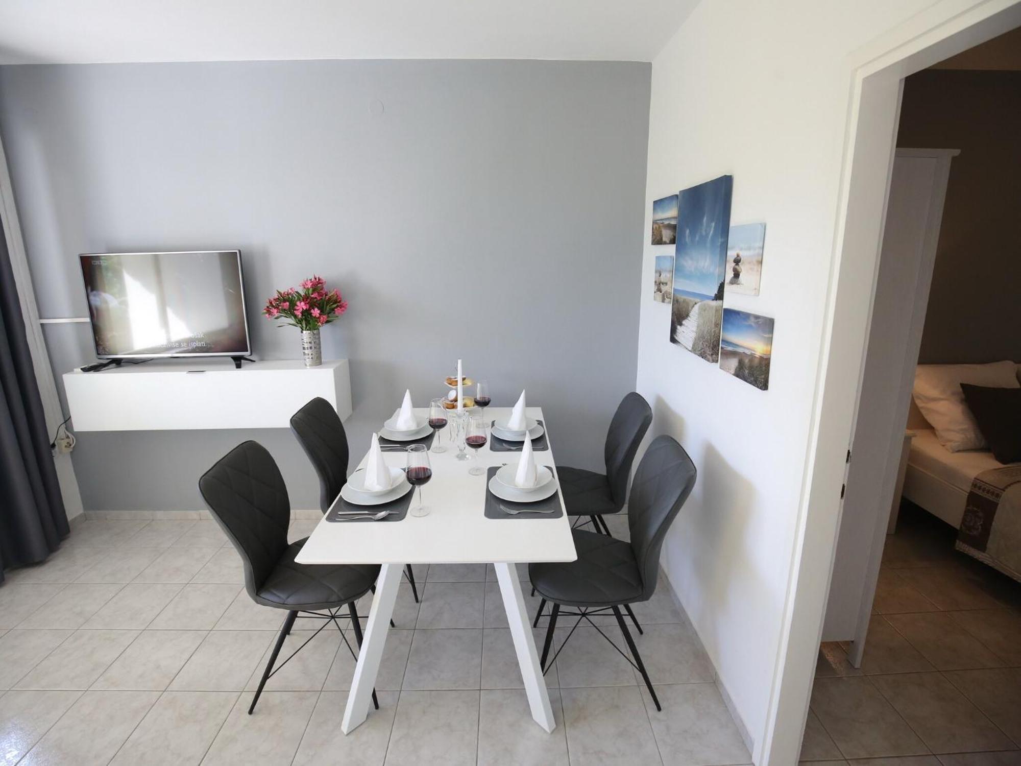 Scenic Holiday Home In Bibinje Near Sea Esterno foto