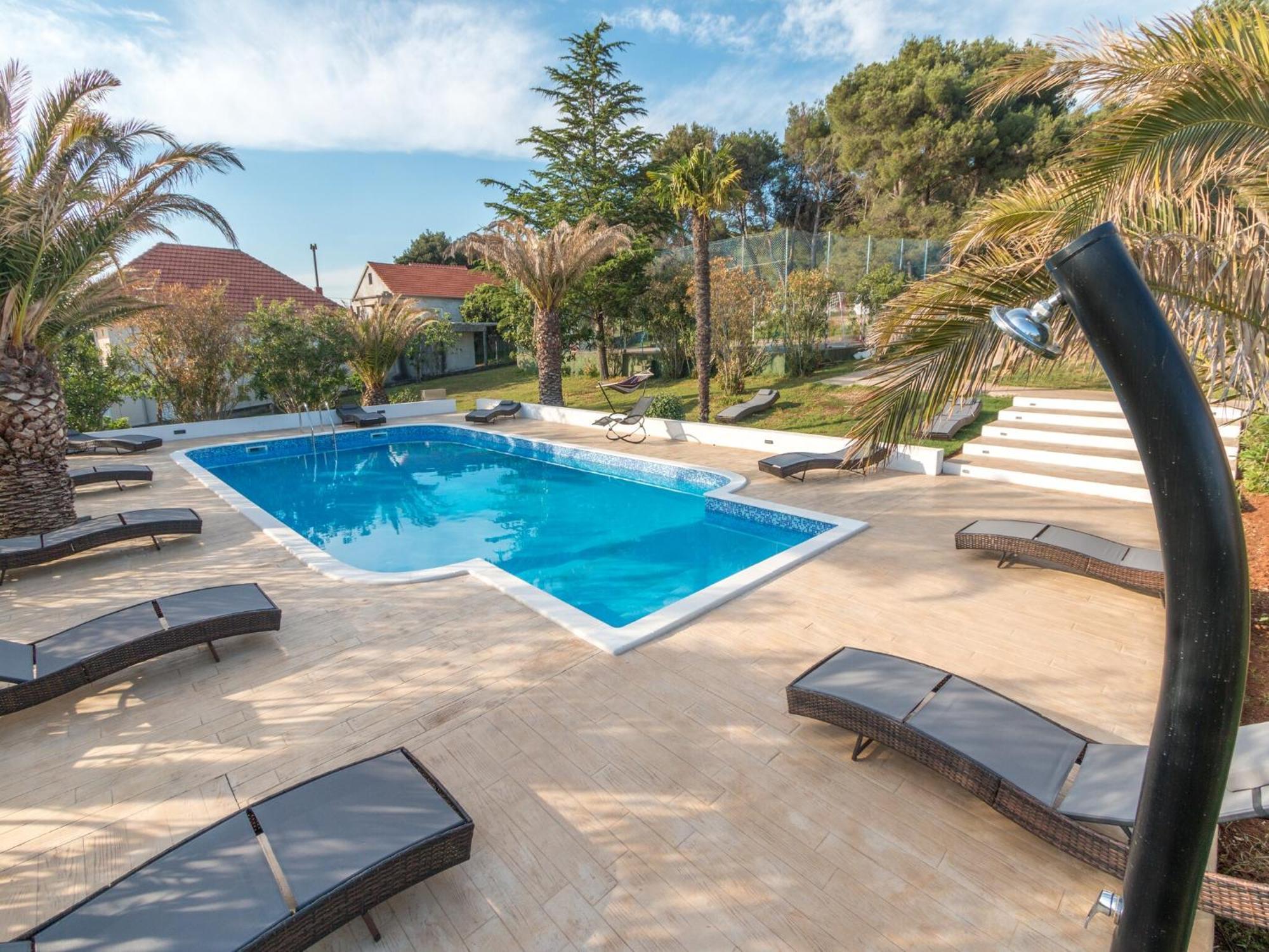 Scenic Holiday Home In Bibinje Near Sea Esterno foto