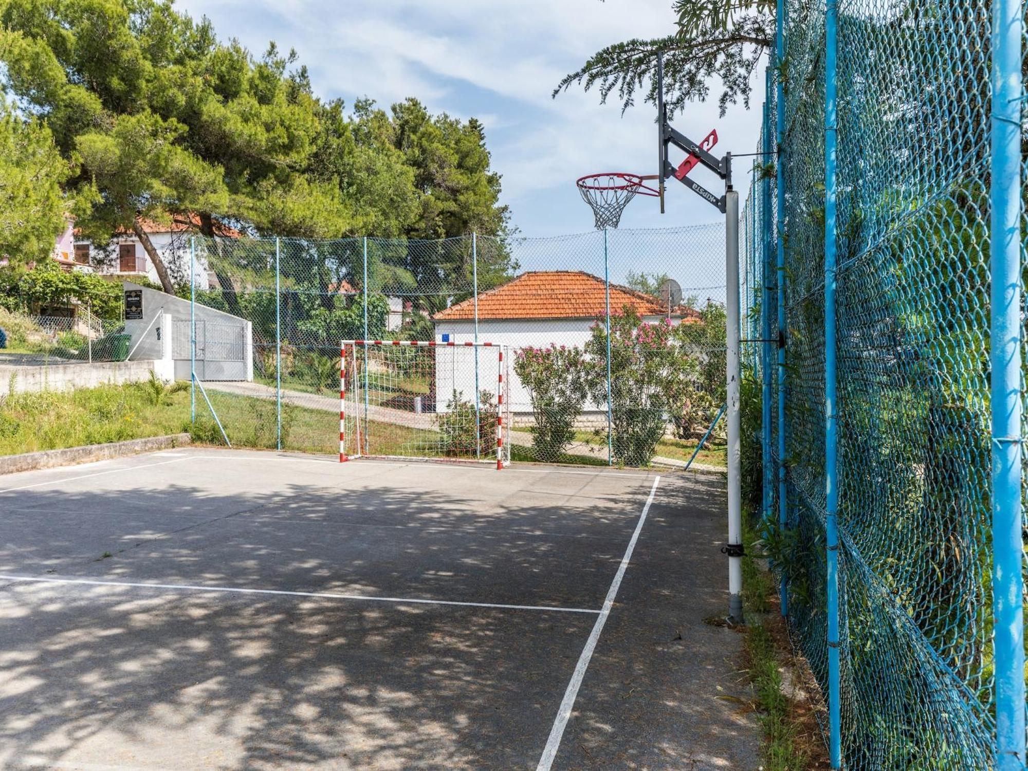 Scenic Holiday Home In Bibinje Near Sea Esterno foto
